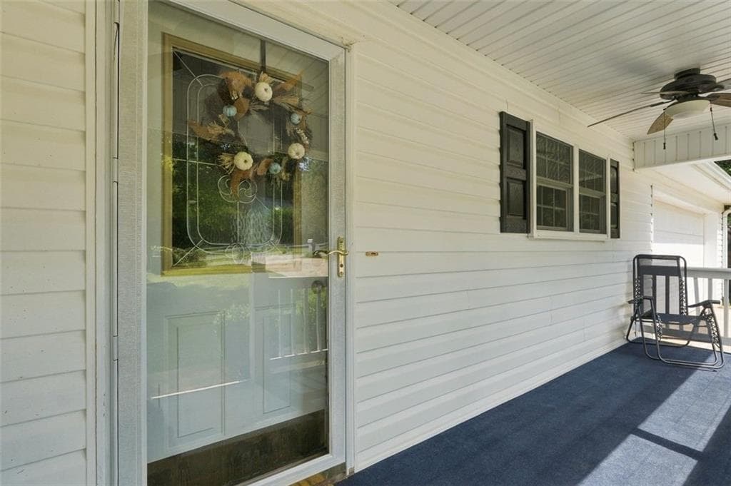 4 bedroom, 3 bathroom, 2,105 sq ft single family residence for sale at 84 Barker Trail Road, Cleveland, GA 30528 — photo 2