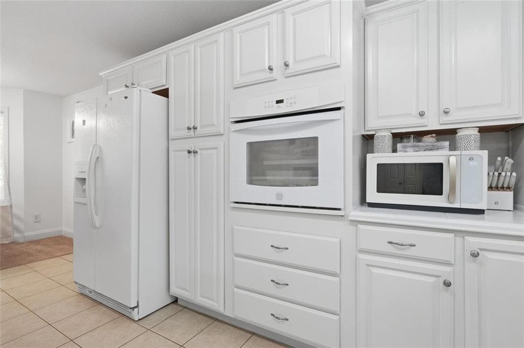 4 bedroom, 3 bathroom, 2,105 sq ft single family residence for sale at 84 Barker Trail Road, Cleveland, GA 30528 — photo 6