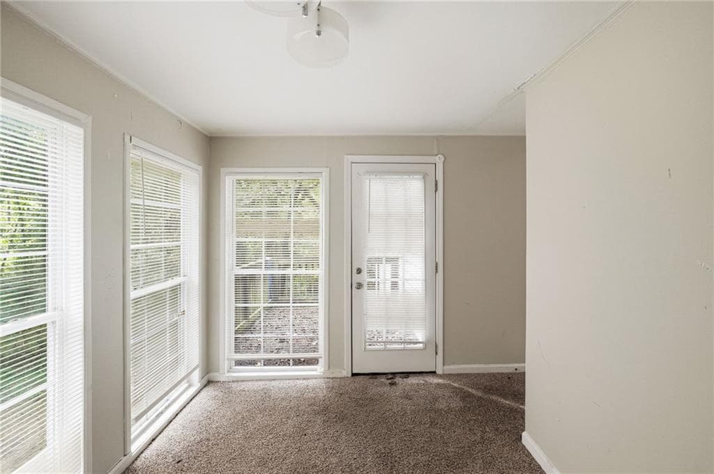 4 bedroom, 3 bathroom, 1,327 sq ft single family residence for sale at 732 Harness Court, Lithonia, GA 30058 — photo 6