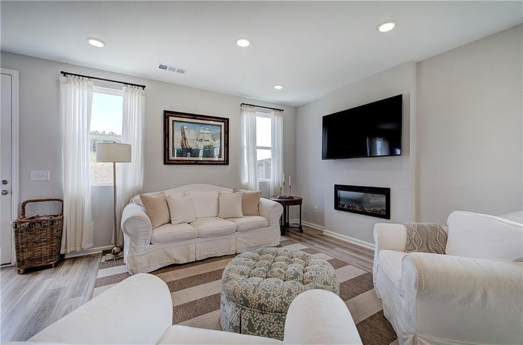 3 bedroom, 3 bathroom, 1,656 sq ft townhouse for sale at 116 Park Ridge Circle, Cartersville, GA 30120 — photo 7