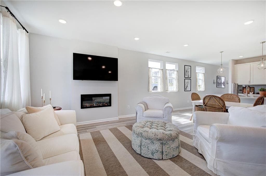3 bedroom, 3 bathroom, 1,656 sq ft townhouse for sale at 116 Park Ridge Circle, Cartersville, GA 30120 — photo 8