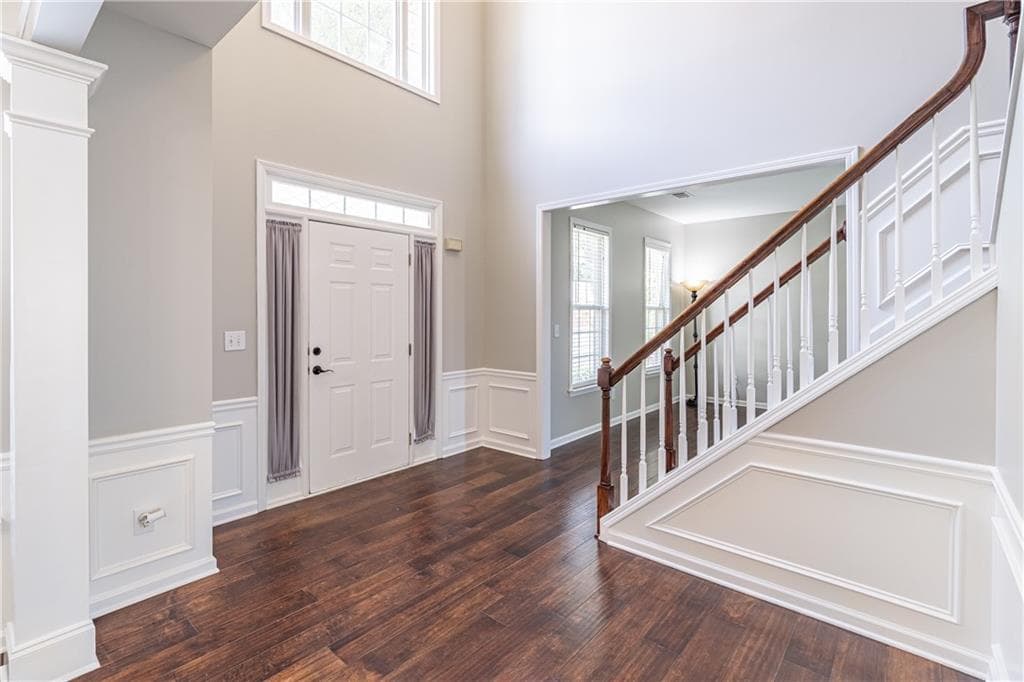 4 bedroom, 3 bathroom, 3,164 sq ft single family residence for rent at 230 Albrighton Court, Suwanee, GA 30024 for $3,000 a month — photo 7