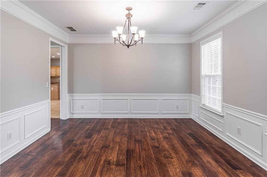 4 bedroom, 3 bathroom, 3,164 sq ft single family residence for rent at 230 Albrighton Court, Suwanee, GA 30024 for $3,000 a month — photo 8