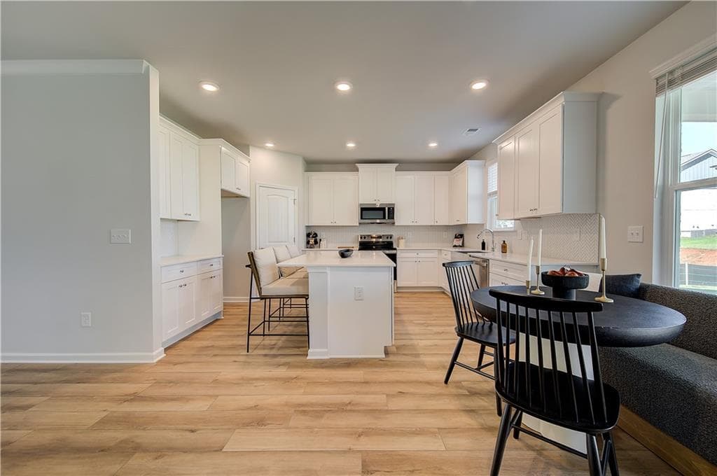 4 bedroom, 4 bathroom, 2,692 sq ft single family residence for sale at 708 Radiant Hollow Lane, Mcdonough, GA 30253 — photo 9