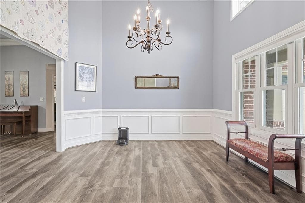 4 bedroom, 3 bathroom, 2,545 sq ft single family residence for sale at 5520 Brighton Rose Lane, Sugar Hill, GA 30518 — photo 3