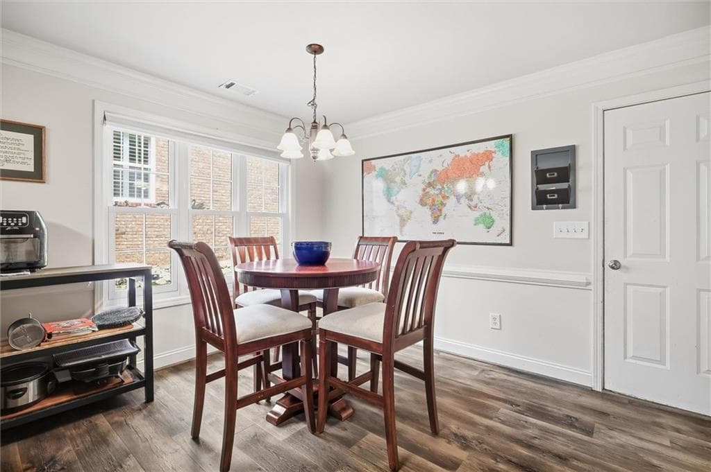 4 bedroom, 3 bathroom, 2,545 sq ft single family residence for sale at 5520 Brighton Rose Lane, Sugar Hill, GA 30518 — photo 9