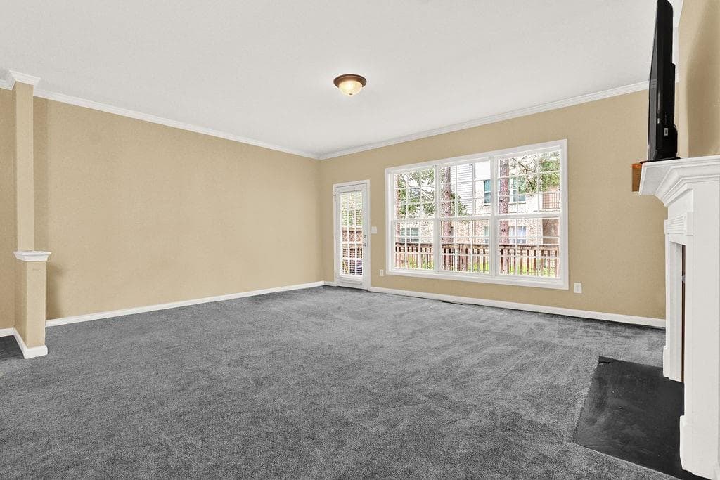 3 bedroom, 4 bathroom, 2,154 sq ft townhouse for sale at 1854 Appaloosa Mill Court, Buford, GA 30519 — photo 9