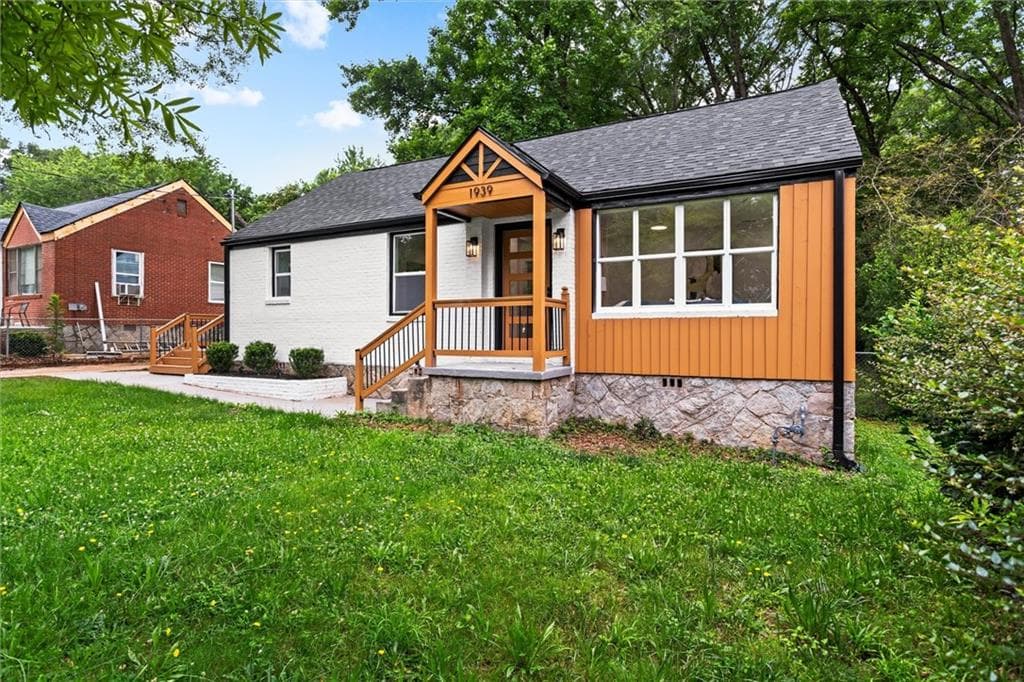 3 bedroom, 2 bathroom, 1,518 sq ft single family residence for sale at 1939 Willa Drive, Decatur, GA 30032 — photo 5