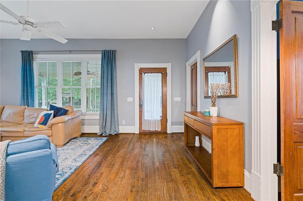 2 bedroom, 2 bathroom, 1,361 sq ft single family residence for sale at 369 Loomis Avenue, Atlanta, GA 30312 — photo 8