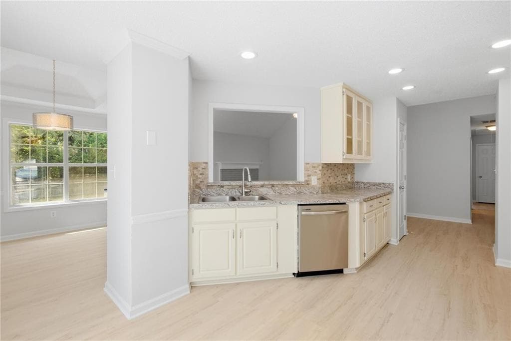 4 bedroom, 2 bathroom single family residence for sale at 136 Jodeco Station Terrace, Stockbridge, GA 30281 — photo 10
