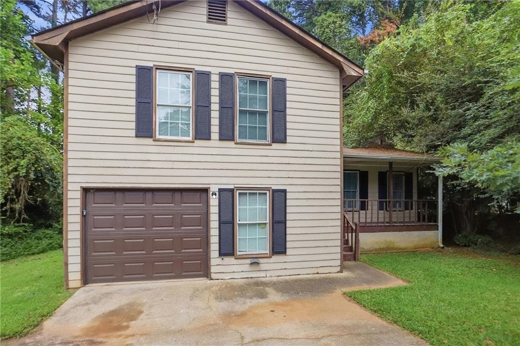3 bedroom, 2 bathroom, 1,484 sq ft single family residence for sale at 5565 Westberry Lane, Norcross, GA 30071