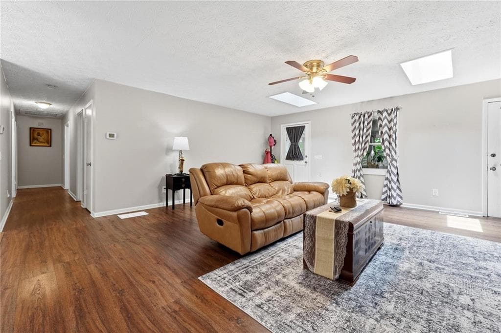 4 bedroom, 3 bathroom, 2,432 sq ft single family residence for sale at 426 Green Ridge Road, Cartersville, GA 30120 — photo 9