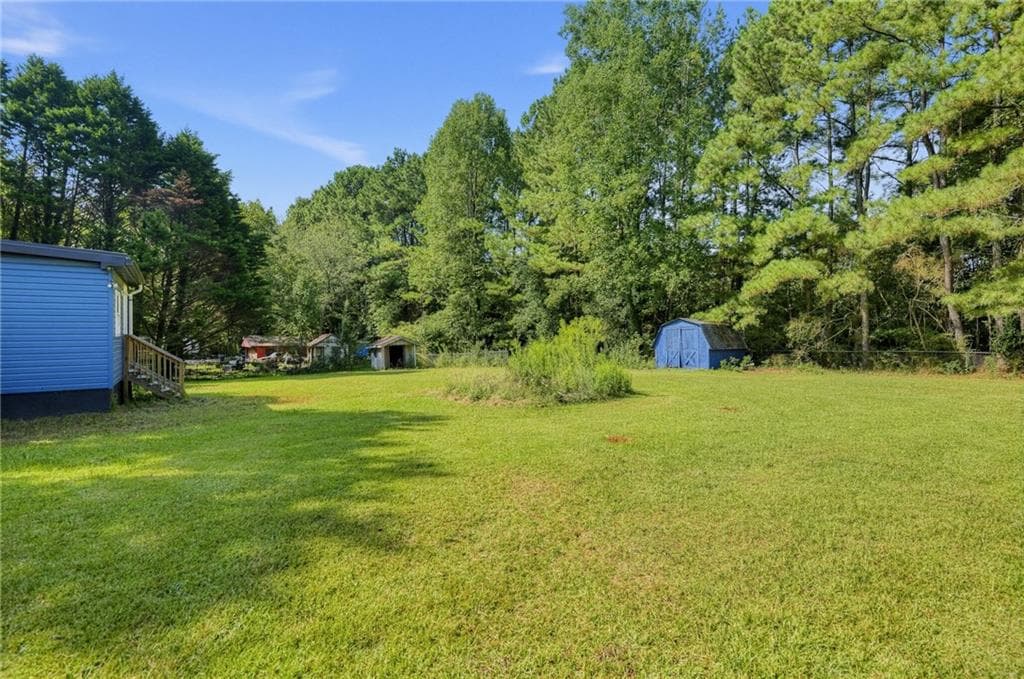 3 bedroom, 2 bathroom, 1,270 sq ft single family residence for sale at 240 norfolk dr, Hampton, GA 30228 — photo 5