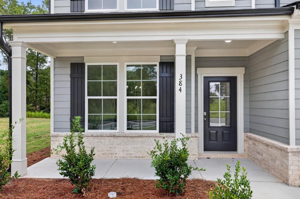 4 bedroom, 3 bathroom, 2,159 sq ft single family residence for sale at 384 Crimson Feather Drive, Jefferson, GA 30549 — photo 4