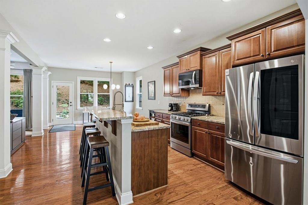 4 bedroom, 3 bathroom, 2,877 sq ft single family residence for sale at 6020 Fords Lake Court, Acworth, GA 30101 — photo 8