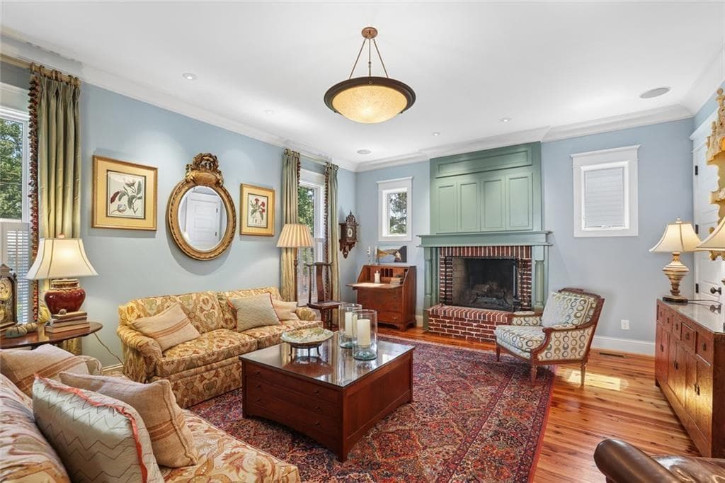 5 bedroom, 4 bathroom, 3,704 sq ft single family residence for sale at 2706 Winding Lane, Brookhaven, GA 30319 — photo 2