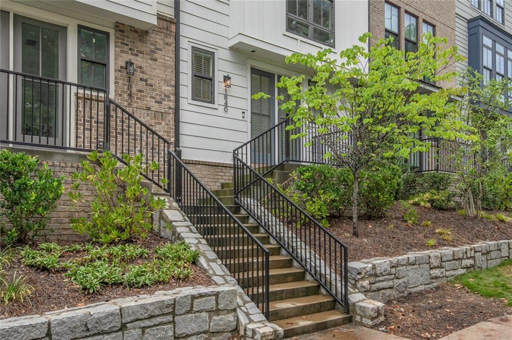 other for sale at 1840 Gotham Lane, Atlanta, GA 30324 — photo 2