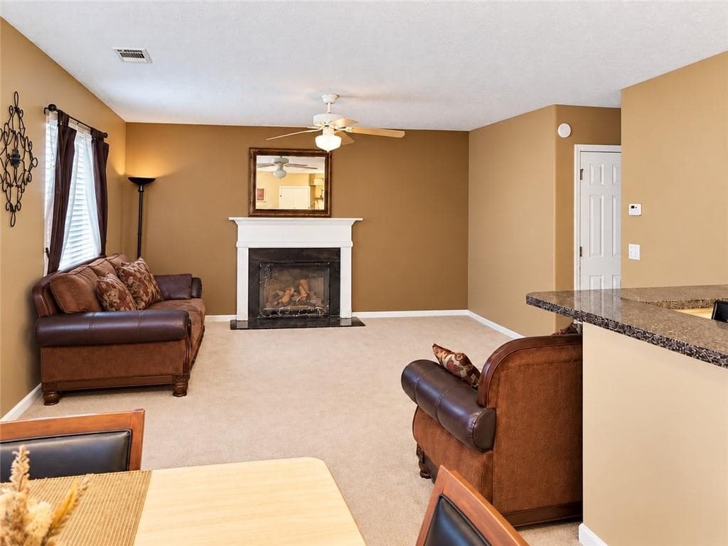 4 bedroom, 3 bathroom, 2,437 sq ft single family residence under contract at 2875 Lake Port Drive, Snellville, GA 30039 — photo 8