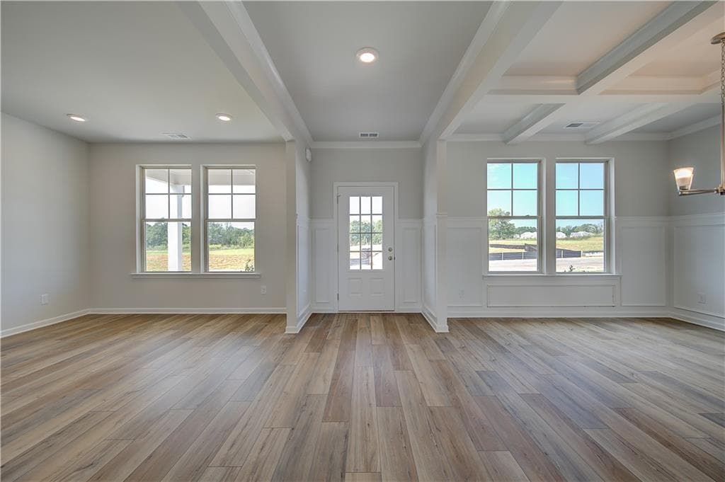 4 bedroom, 3 bathroom, 3,415 sq ft single family residence for sale at 729 Dunlake Way, Locust Grove, GA 30248 — photo 5
