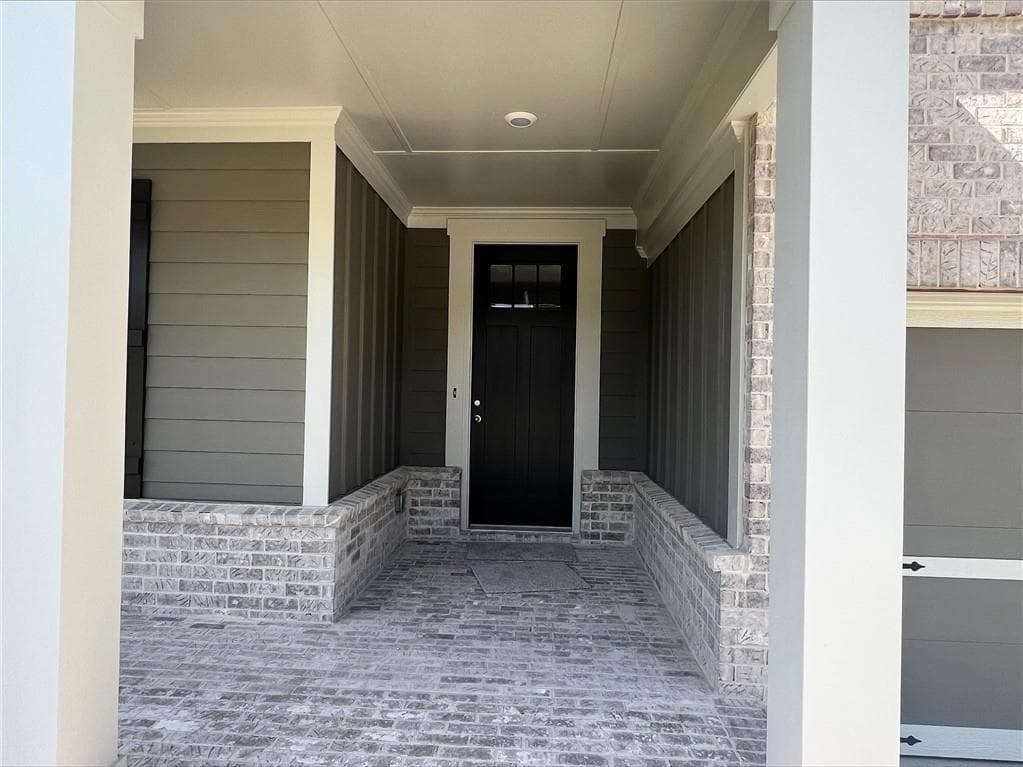 5 bedroom, 5 bathroom, 2,512 sq ft single family residence for sale at 305 Willow Cove, Canton, GA 30114 — photo 2