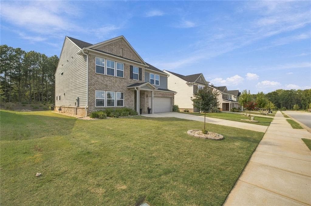 3 bedroom, 3 bathroom, 3,732 sq ft single family residence for sale at 137 Poppy Street, Mcdonough, GA 30253 — photo 2