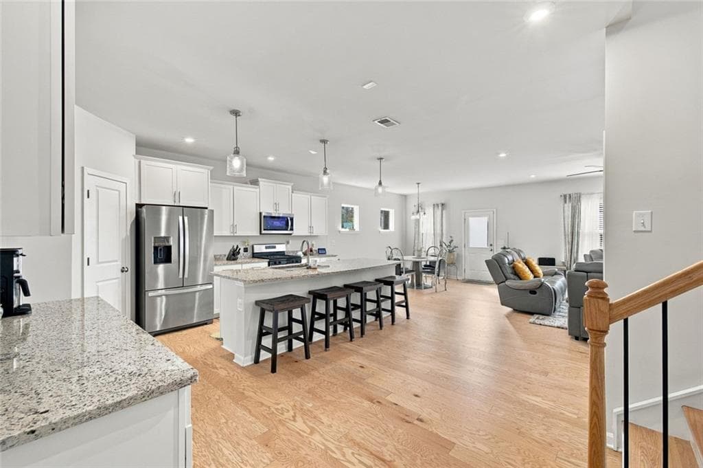 3 bedroom, 3 bathroom, 3,732 sq ft single family residence for sale at 137 Poppy Street, Mcdonough, GA 30253 — photo 8
