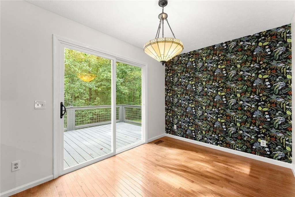 3 bedroom, 2 bathroom, 1,386 sq ft single family residence under contract at 4849 Truman Mountain Road, Gainesville, GA 30506 — photo 8