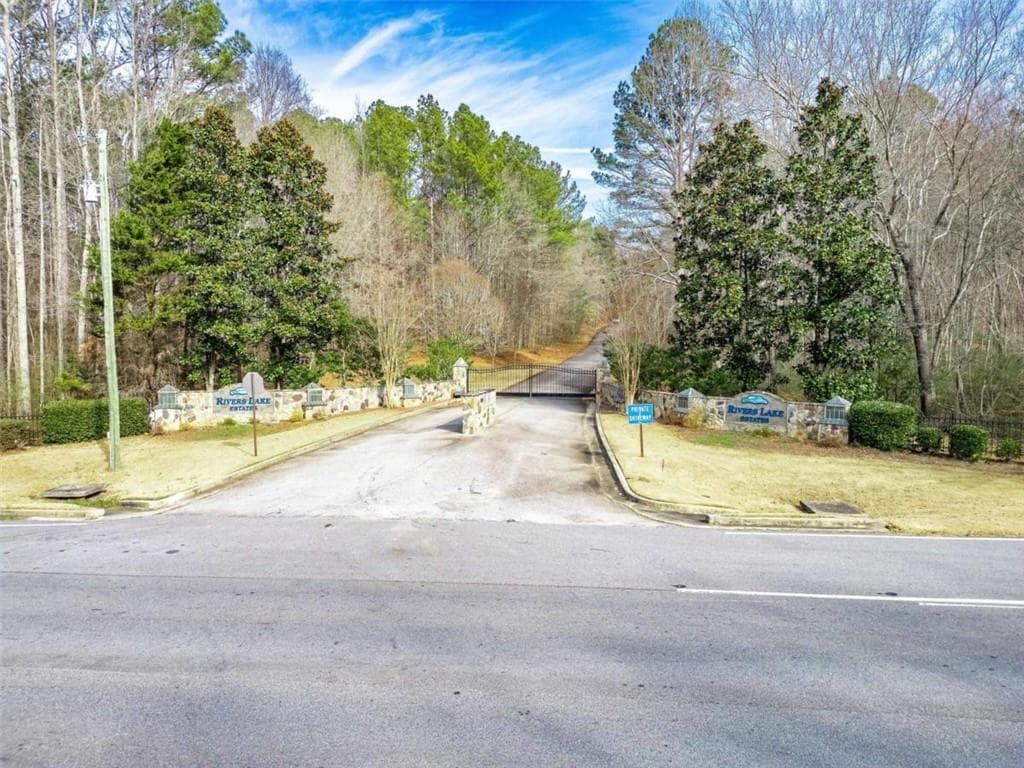 single family residence for sale at 467 Rivers Road, Fayetteville, GA 30214