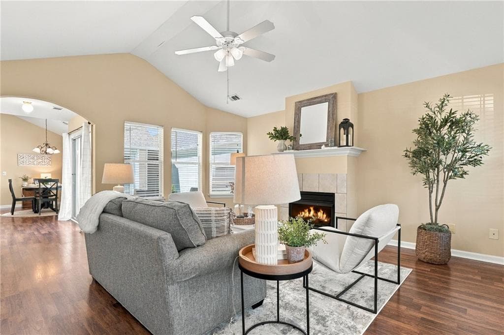 3 bedroom, 2 bathroom, 1,328 sq ft single family residence for sale at 204 Rose Cottage Drive, Woodstock, GA 30189 — photo 8