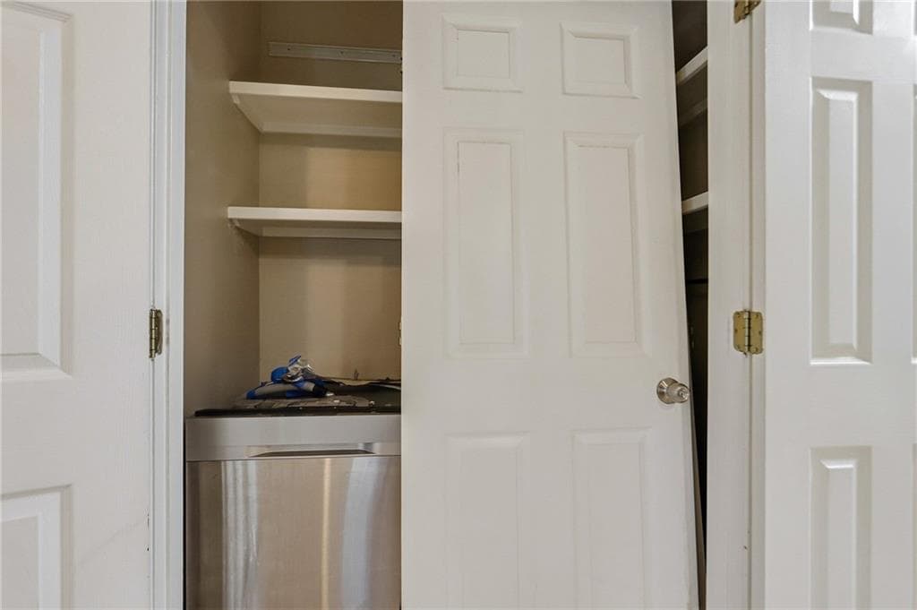3 bedroom, 3 bathroom, 1,092 sq ft single family residence for sale at 2903 Etchison Road, Loganville, GA 30052 — photo 6