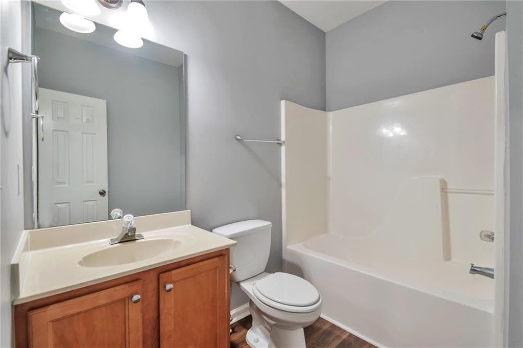 4 bedroom, 5 bathroom, 2,452 sq ft single family residence for sale at 2279 Spin Drift Way, Lawrenceville, GA 30043 — photo 9