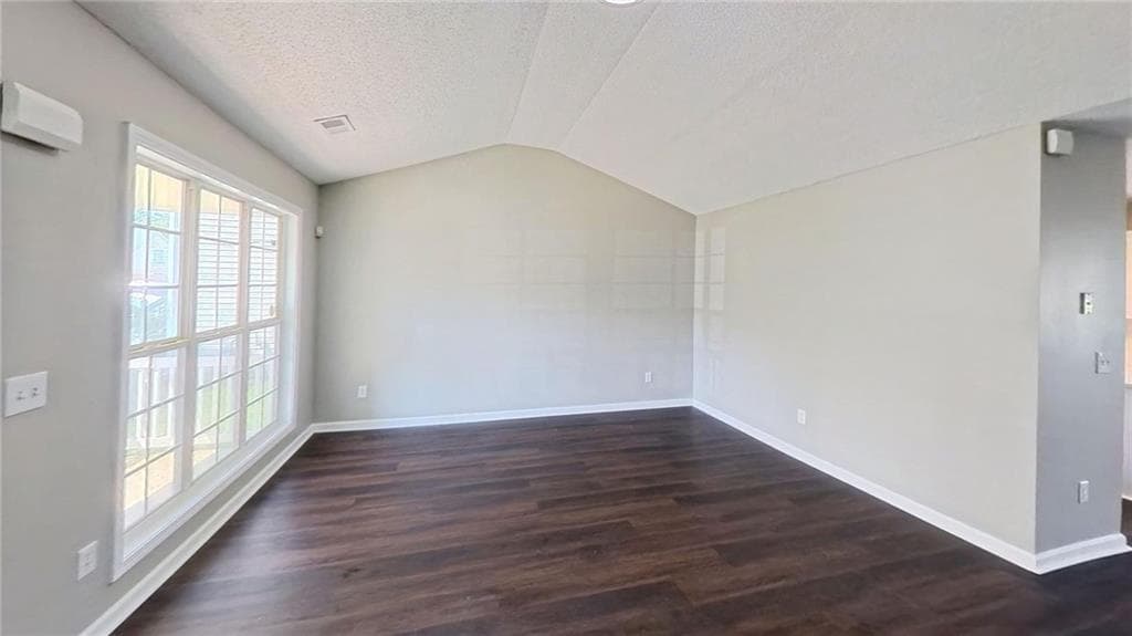 3 bedroom, 3 bathroom, 1,715 sq ft single family residence for sale at 3328 Waggoner Place, Rex, GA 30273 — photo 4