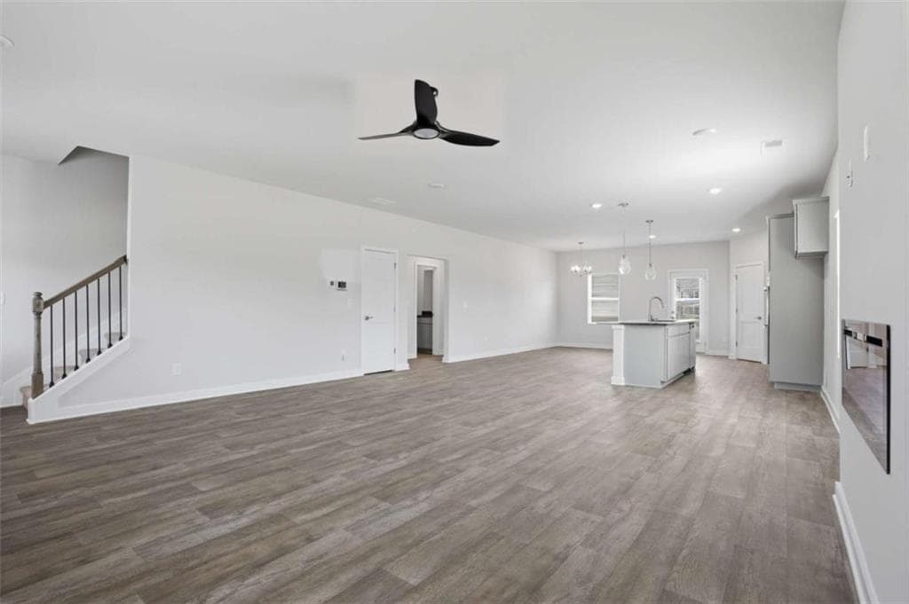 5 bedroom, 4 bathroom, 3,150 sq ft single family residence for sale at 1929 Wheat valley Circle, Conyers, GA 30013 — photo 5