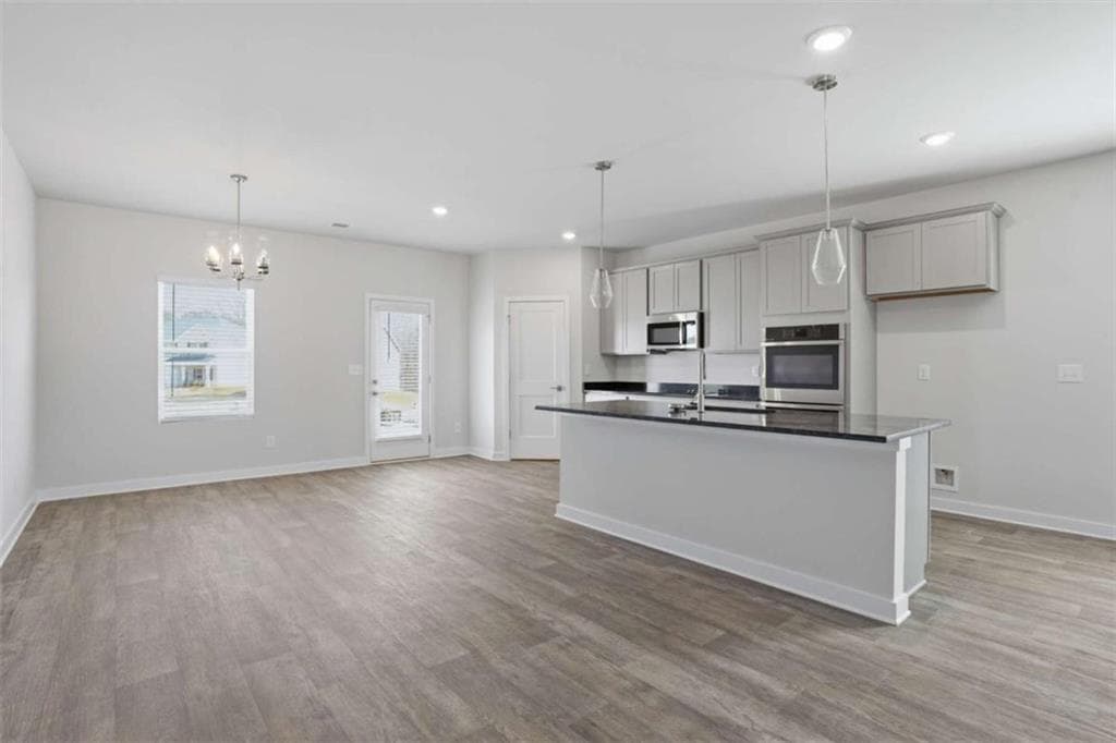 5 bedroom, 4 bathroom, 3,150 sq ft single family residence for sale at 1929 Wheat valley Circle, Conyers, GA 30013 — photo 9