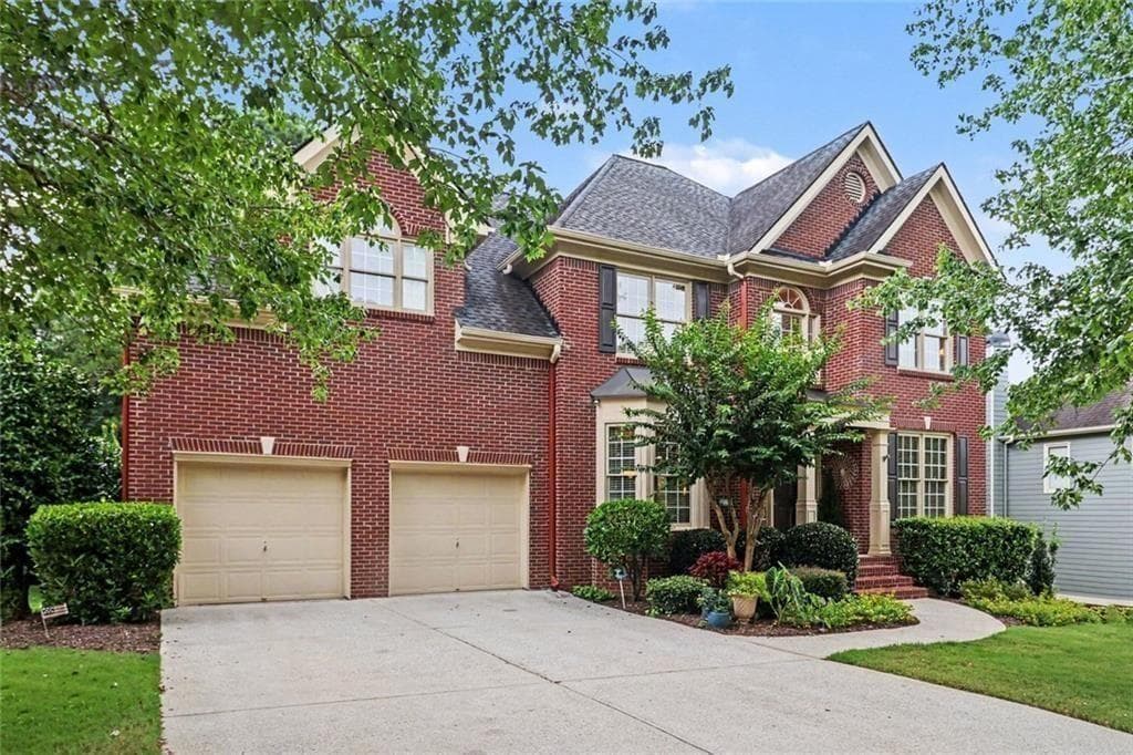 5 bedroom, 4 bathroom, 4,802 sq ft single family residence for sale at 669 Grand Folia Court, Sugar Hill, GA 30518