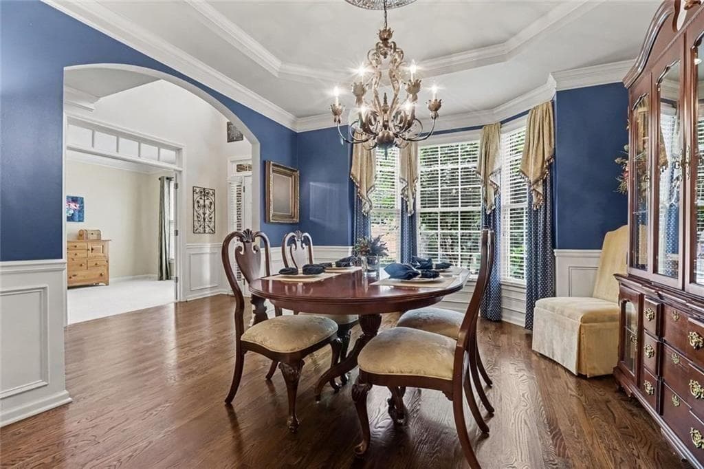 5 bedroom, 4 bathroom, 4,802 sq ft single family residence for sale at 669 Grand Folia Court, Sugar Hill, GA 30518 — photo 5