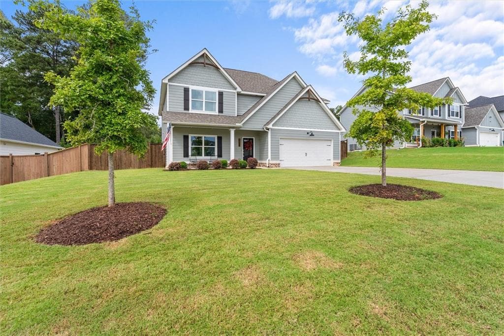 4 bedroom, 3 bathroom, 2,637 sq ft single family residence for sale at 145 Springwood Drive, Carrollton, GA 30117 — photo 4