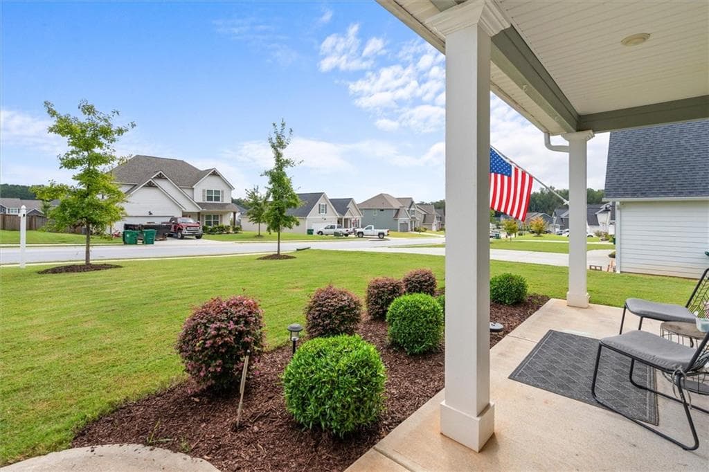 4 bedroom, 3 bathroom, 2,637 sq ft single family residence for sale at 145 Springwood Drive, Carrollton, GA 30117 — photo 6