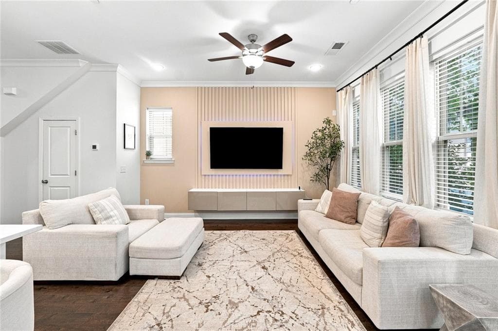 3 bedroom, 3 bathroom, 1,937 sq ft single family residence for sale at 100 Bastille Way, Smyrna, GA 30080 — photo 10
