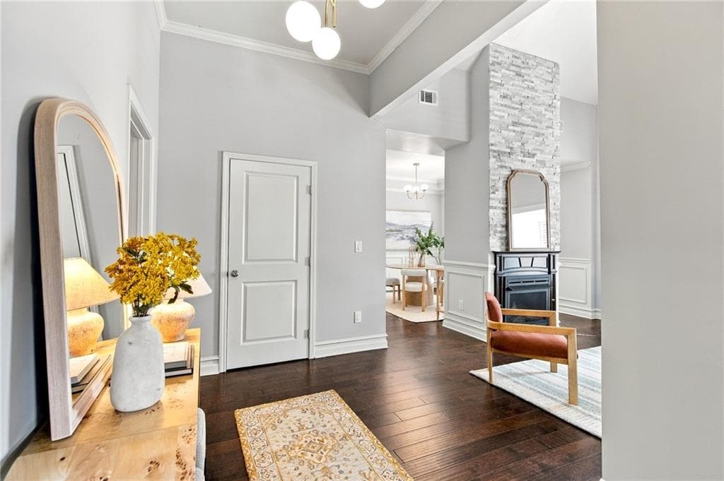 3 bedroom, 2 bathroom, 1,456 sq ft single family residence for sale at 743 Bonnie Brae Avenue, Atlanta, GA 30310 — photo 5