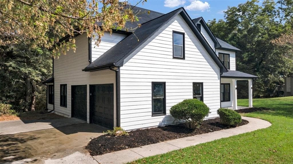 5 bedroom, 3 bathroom, 2,396 sq ft single family residence for sale at 1615 Burnt Oak Way, Dacula, GA 30019 — photo 3
