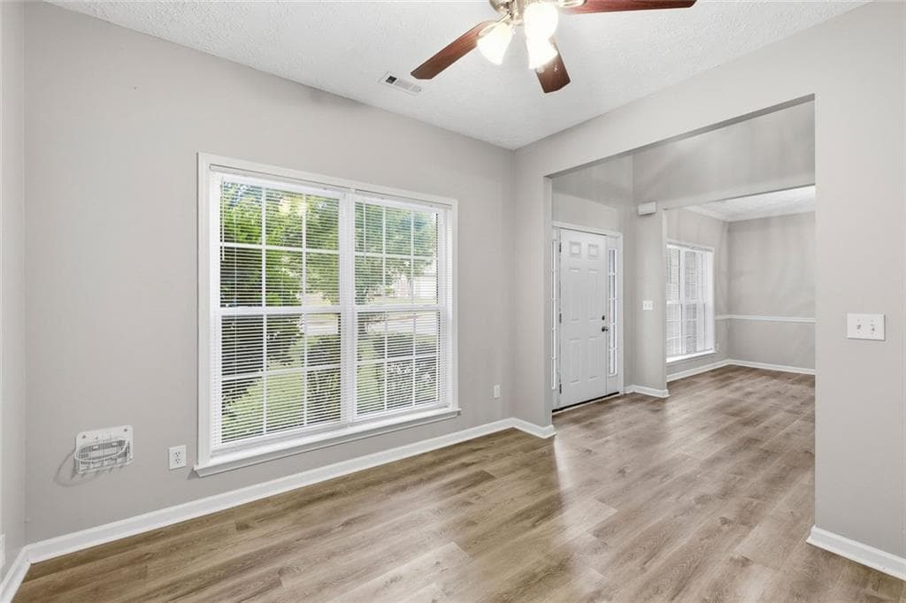 5 bedroom, 3 bathroom, 3,440 sq ft single family residence for sale at 751 Mesa Road, Mcdonough, GA 30253 — photo 6