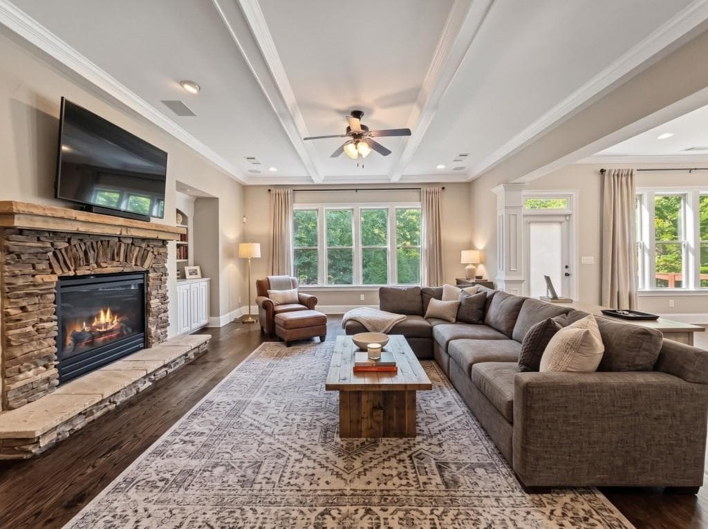 5 bedroom, 6 bathroom, 6,365 sq ft single family residence for sale at 103 Dover Road, Milton, GA 30004 — photo 5