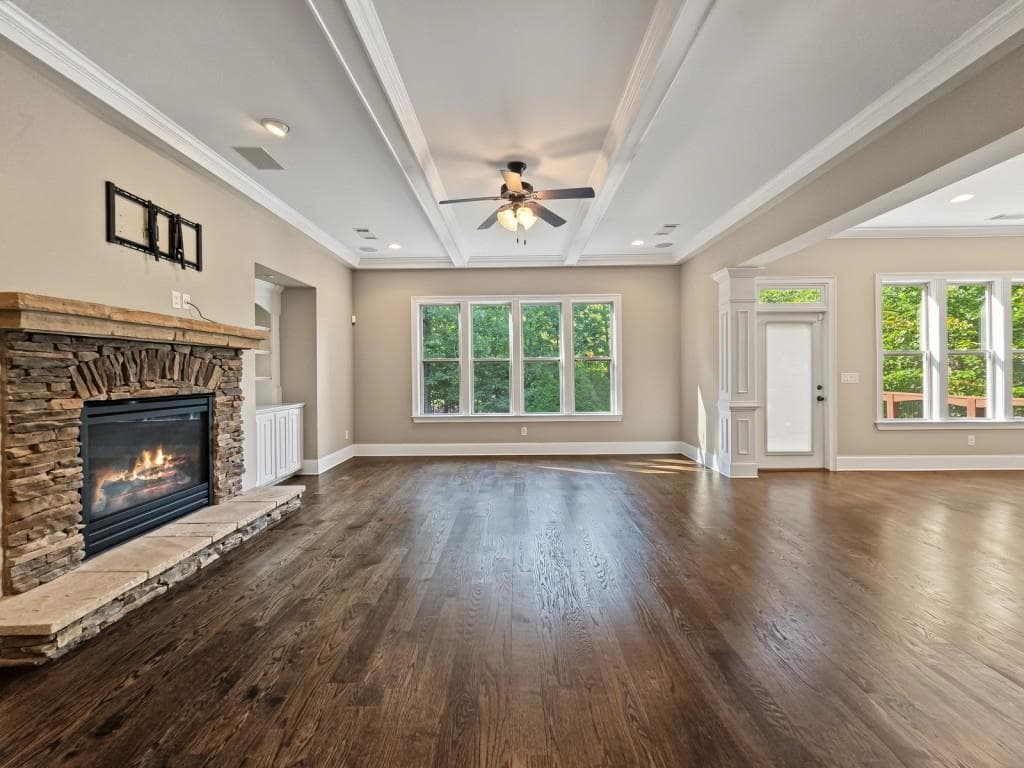 5 bedroom, 6 bathroom, 6,365 sq ft single family residence for sale at 103 Dover Road, Milton, GA 30004 — photo 6