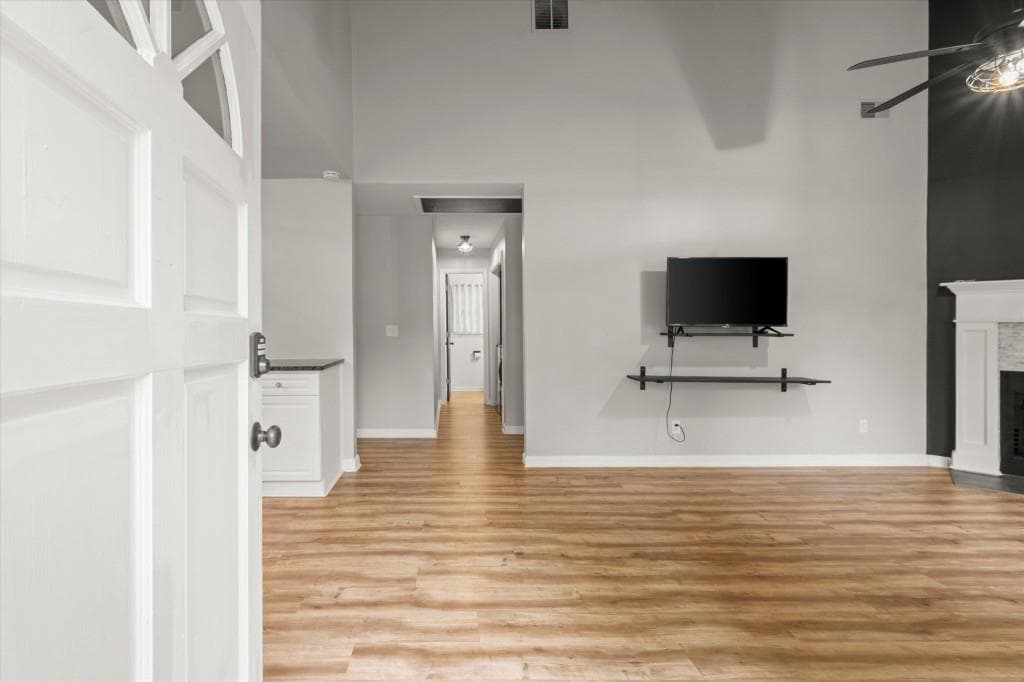2 bedroom, 2 bathroom, 924 sq ft single family residence for sale at 4035 Hawk Street, Cumming, GA 30041 — photo 10