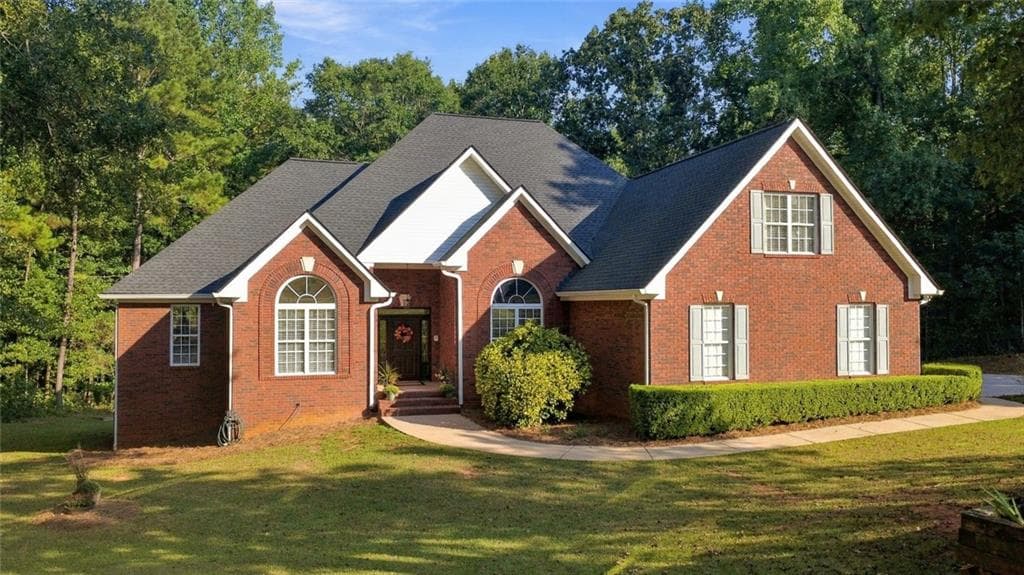 4 bedroom, 4 bathroom, 4,856 sq ft single family residence for sale at 3857 Willow Bend Drive, Stockbridge, GA 30281