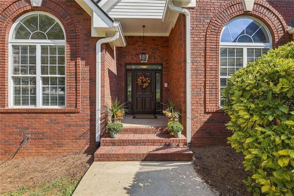 4 bedroom, 4 bathroom, 4,856 sq ft single family residence for sale at 3857 Willow Bend Drive, Stockbridge, GA 30281 — photo 3