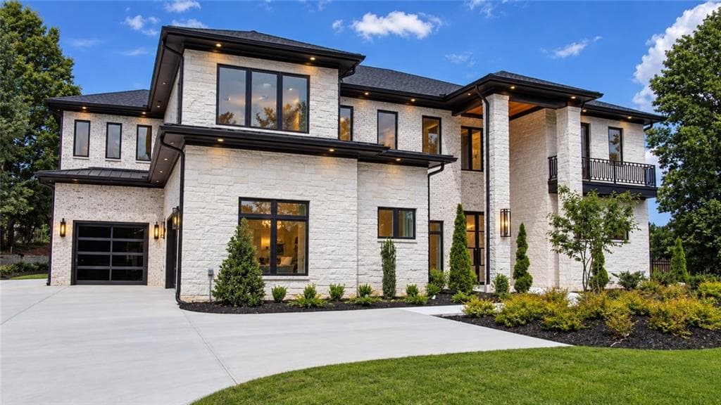 6 bedroom, 7 bathroom, 7,400 sq ft single family residence for sale at 3425 Thompson Mill Road, Buford, GA 30519 — photo 3