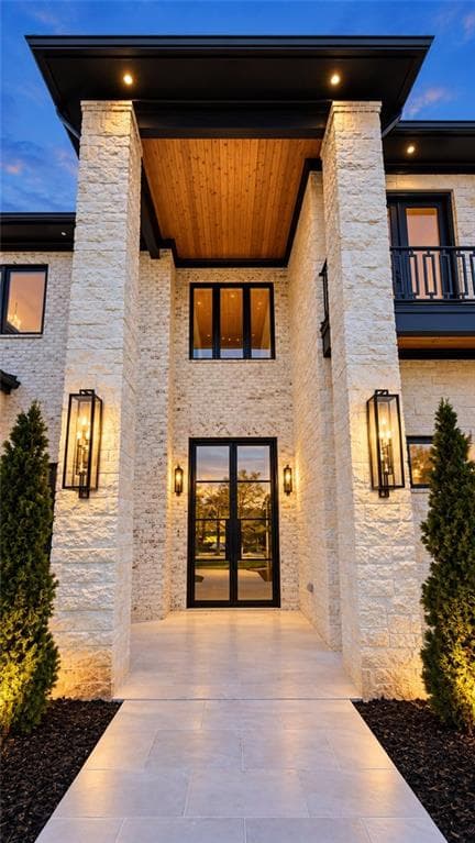 6 bedroom, 7 bathroom, 7,400 sq ft single family residence for sale at 3425 Thompson Mill Road, Buford, GA 30519 — photo 6