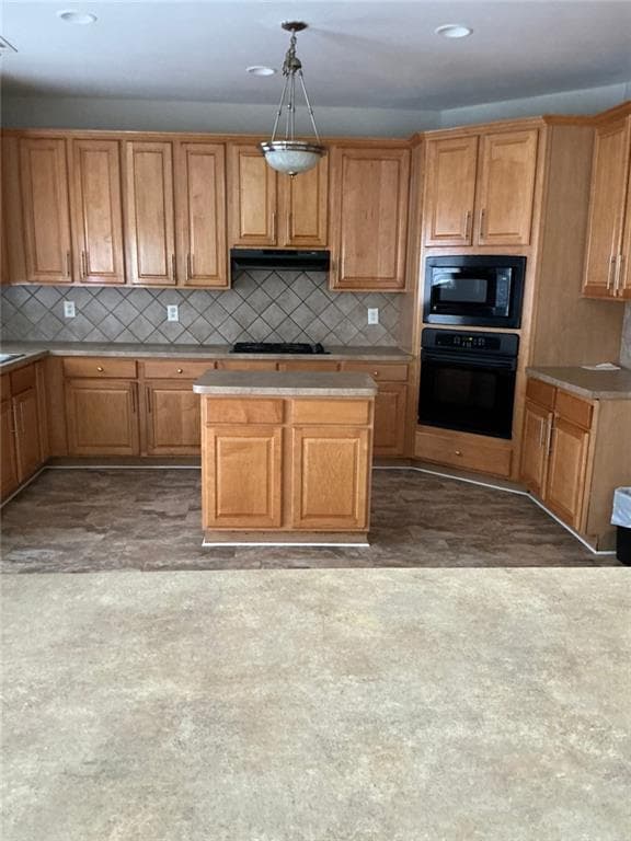 5 bedroom, 3 bathroom, 2,807 sq ft single family residence for sale at 2294 Willow Shade Court, Loganville, GA 30052 — photo 10